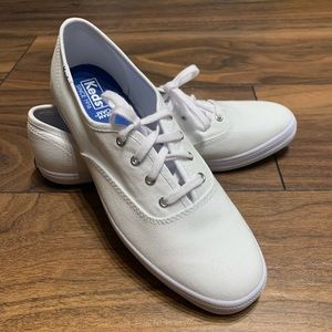 White Keds Champion Sneakers Size 8 * NWT